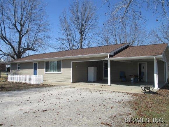 Front view, 2 cr carport