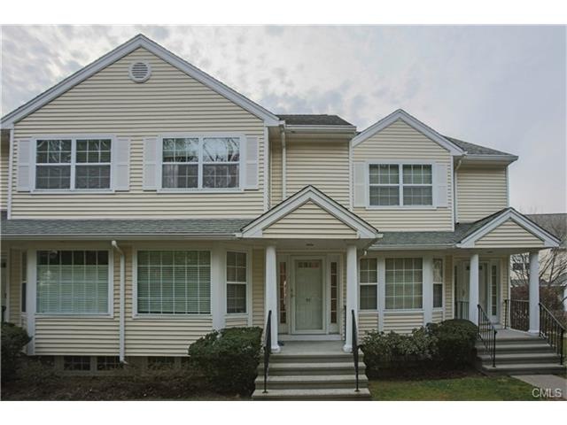 180 Turn of River Rd unit 5C, Stamford, CT 06905 - photo 1