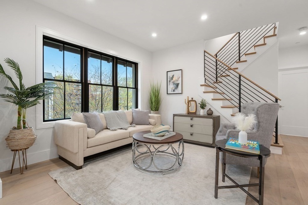 14 Shailer St unit 1, Brookline, MA 02446 - photo 1