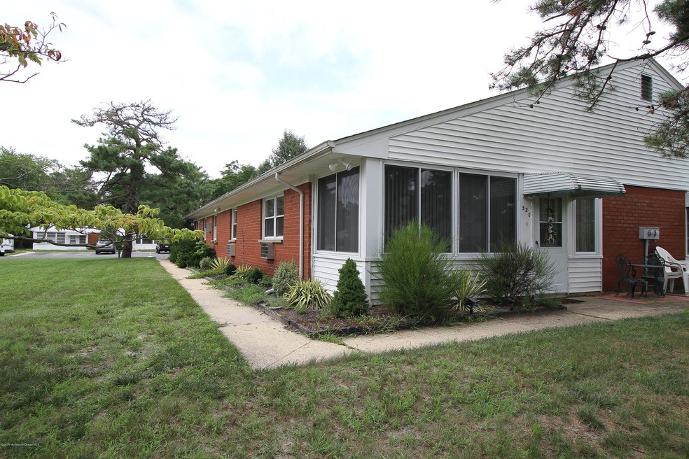 Welcome To 52-c St John Pl