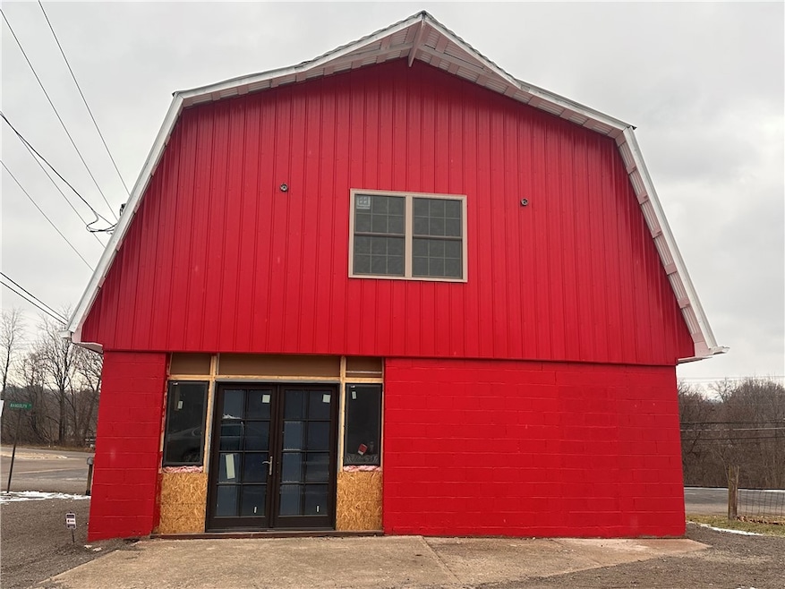 11 Clyde St, Ellwood City, PA 16117 - photo 1