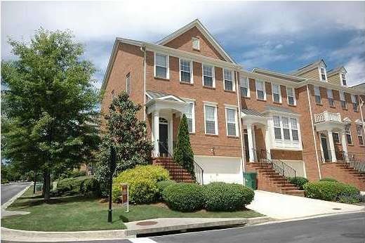 Exterior Front. Great end unit provides great ligh