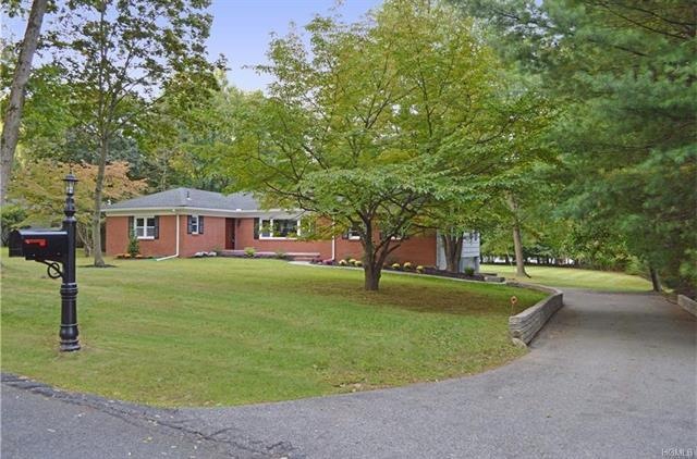 22 Victory Rd, Suffern, NY 10901 - photo 1