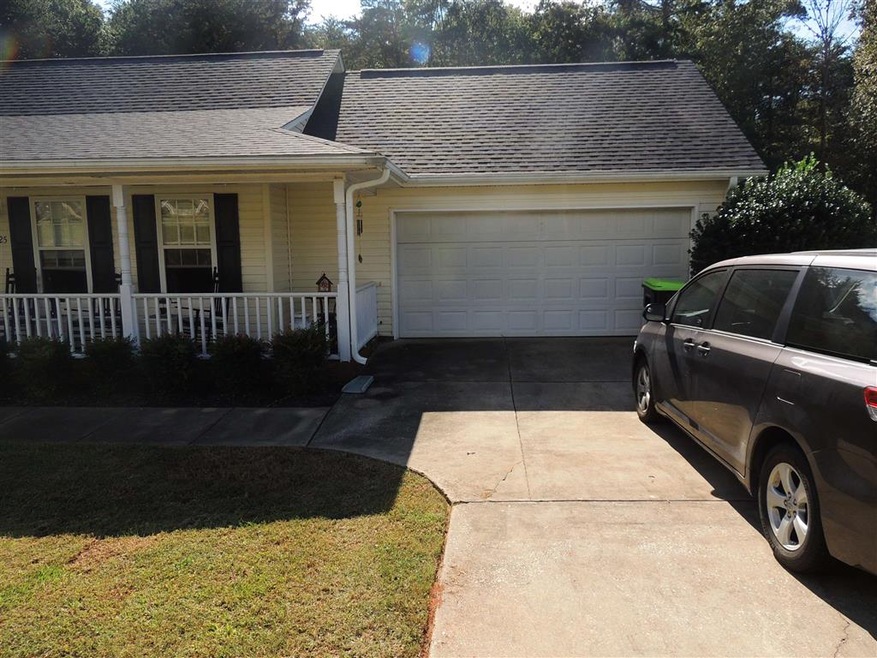 125 Orchard Spring Dr, Inman, SC 29349 - photo 1