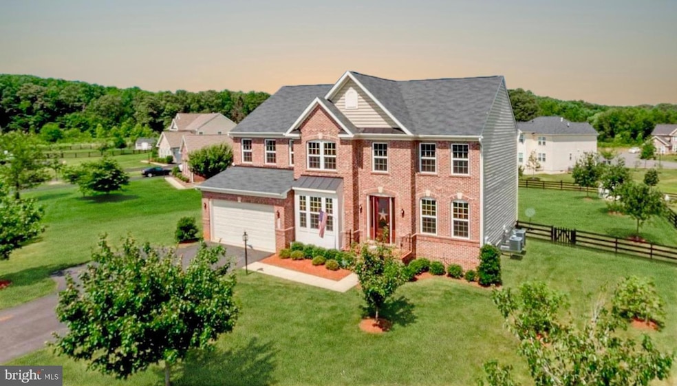 6012 Fox Haven Ct, Woodbridge, VA 22193 - photo 1