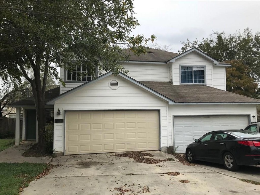 870/872 Sagewood Trail, San Marcos, TX 78666 - photo 1