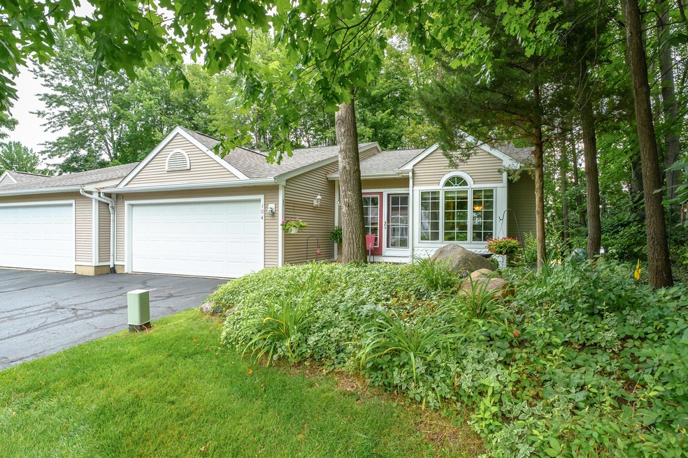 Crestwood_Dr_104_BattleCreek_49015-31