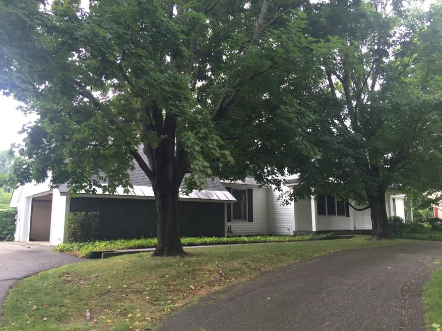 6 Orchard Dr, Rutland, VT 05701 - photo 1