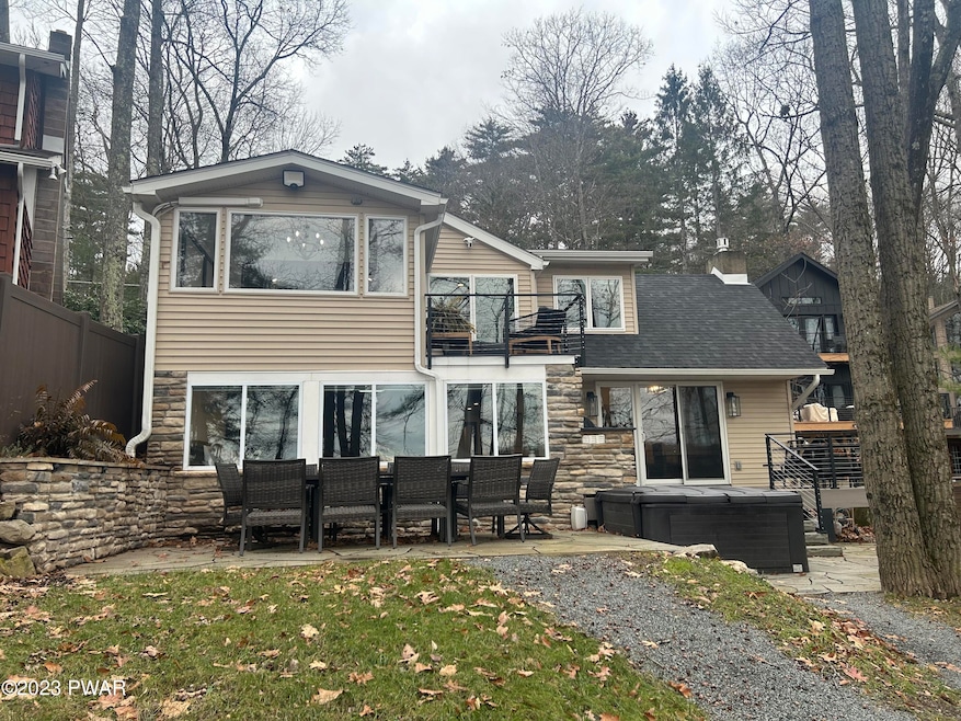 Sold $1,200,000 • Co-Listing Agent