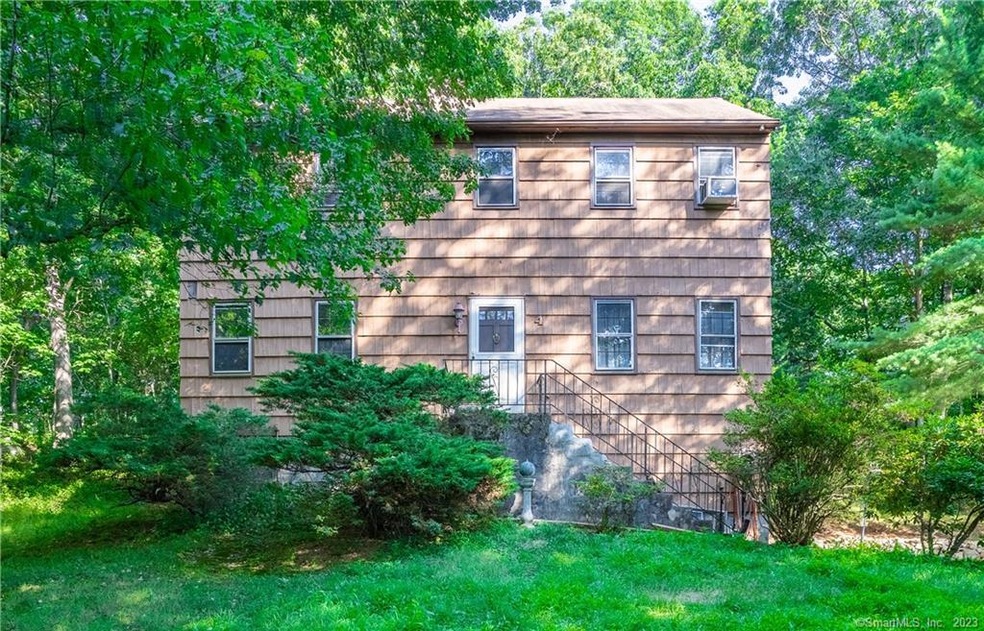 4 Peters Ln, Shelton, CT 06484 - photo 1