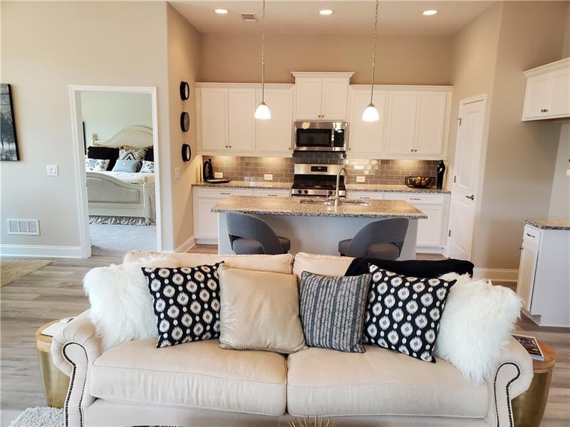 Beautiful bright open floorplan