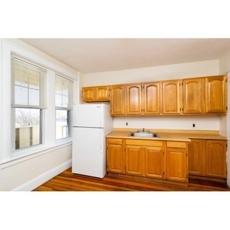 308 Washington Ave unit 4, Chelsea, MA 02150 - photo 1