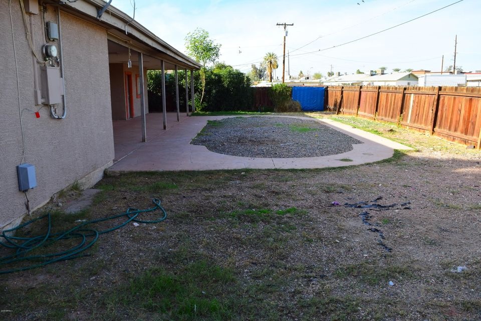 5808 W Pierson St, Phoenix, AZ 85031 - photo 1
