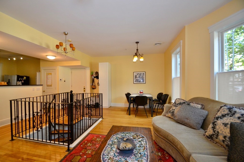 42 Highland Ave unit 1, Somerville, MA 02143 - photo 1