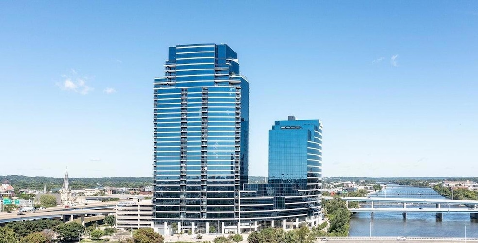 River House At Bridgewater Place Condominiums unit 500, Grand Rapids, MI 49504 - photo 1