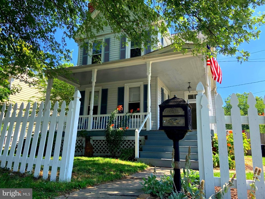 23 Delrey Ave unit A, Catonsville, MD 21228 - photo 1