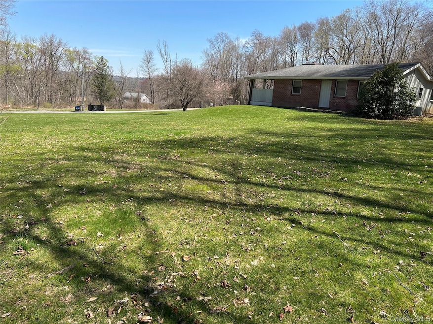 176 Doansburg Rd unit 172, Brewster, NY 10509 - photo 1