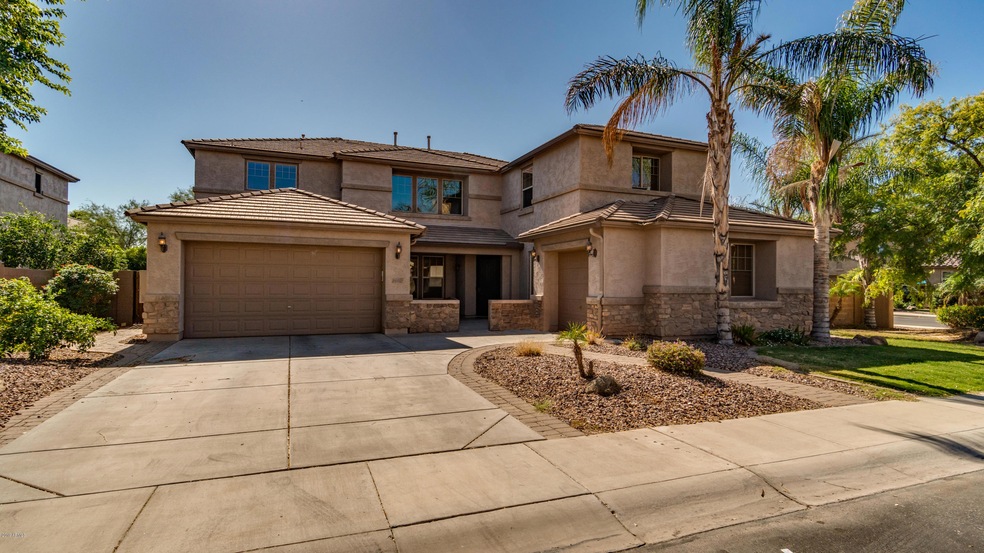 11027 E Ravenna Ave-1