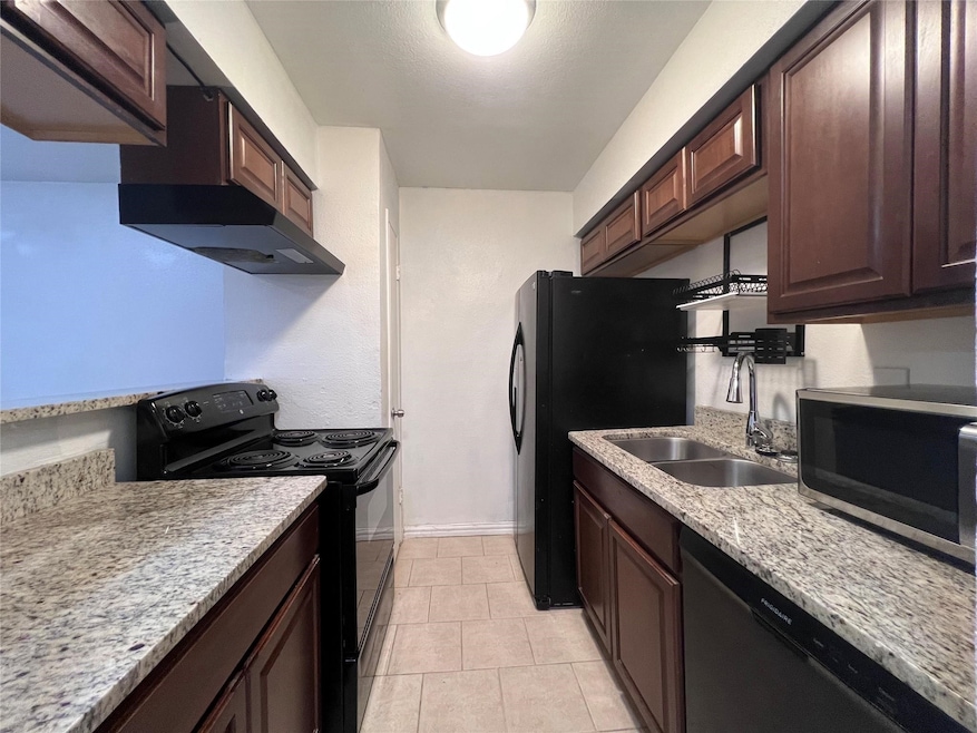 For Rent $1,249/month