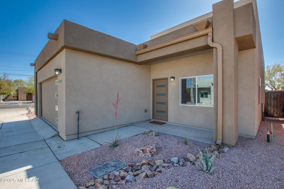 For Sale $450,000 • Co-Listing Agent
