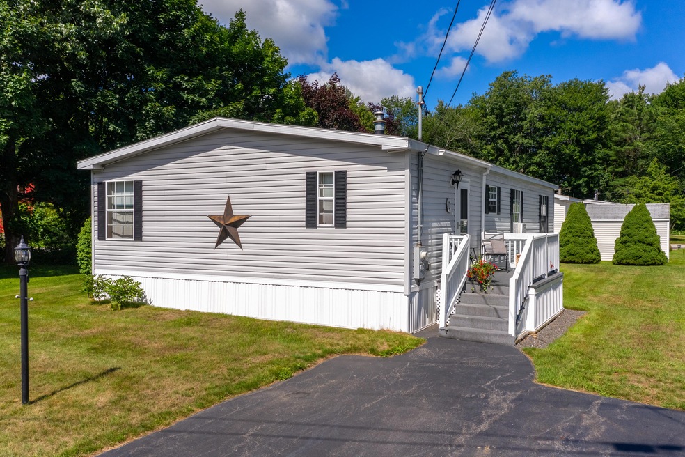 14 Skyline Cir, Wells, ME 04090 - photo 1