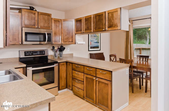 [photo 2225073] Kitchen