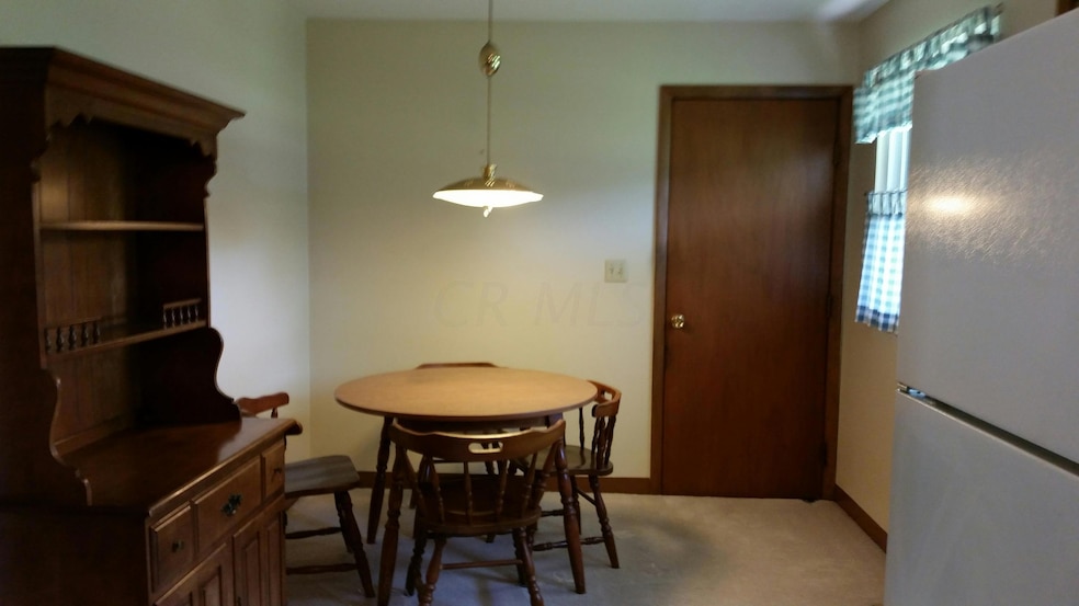 1195 Thurell Rd, Columbus, OH 43229 - photo 1