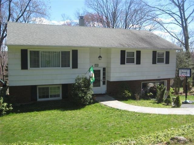2854 Birch St, Yorktown Heights, NY 10598 - photo 1