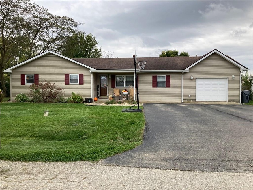 1117 E Pleasant Dr, Greensburg, IN 47240 - photo 1