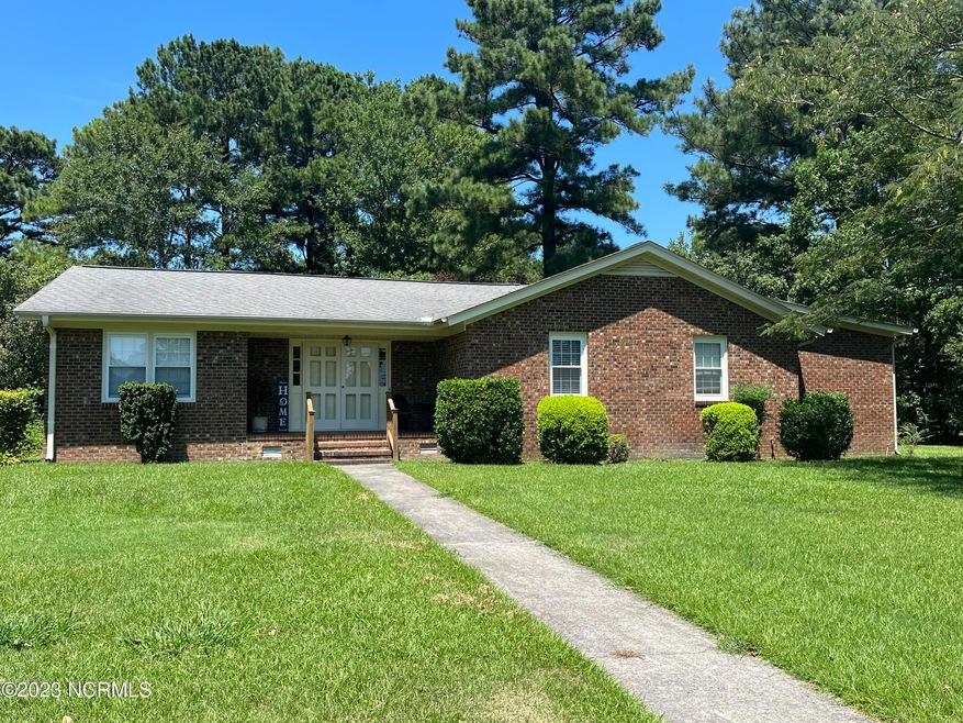 2401 Letchworth Cir, Winterville, NC 28590 - photo 1