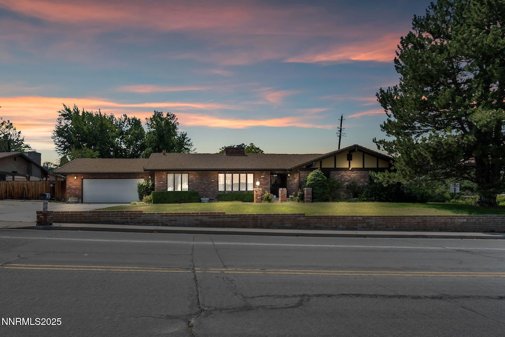 1-web-or-mls-1725-aquila-ave