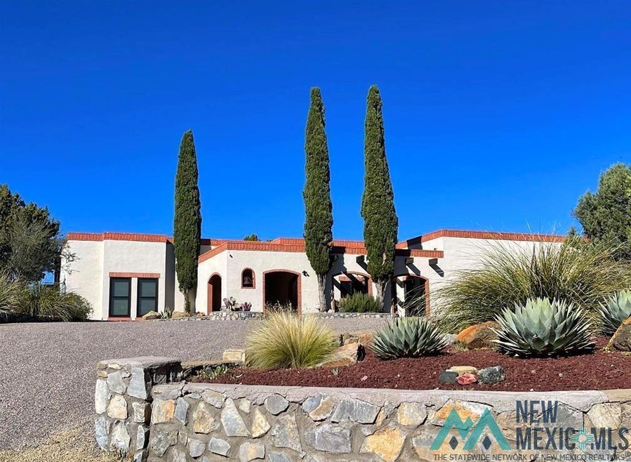 4601 N Shadow Mountain Rd unit 3, Silver City, NM 88061 - photo 1