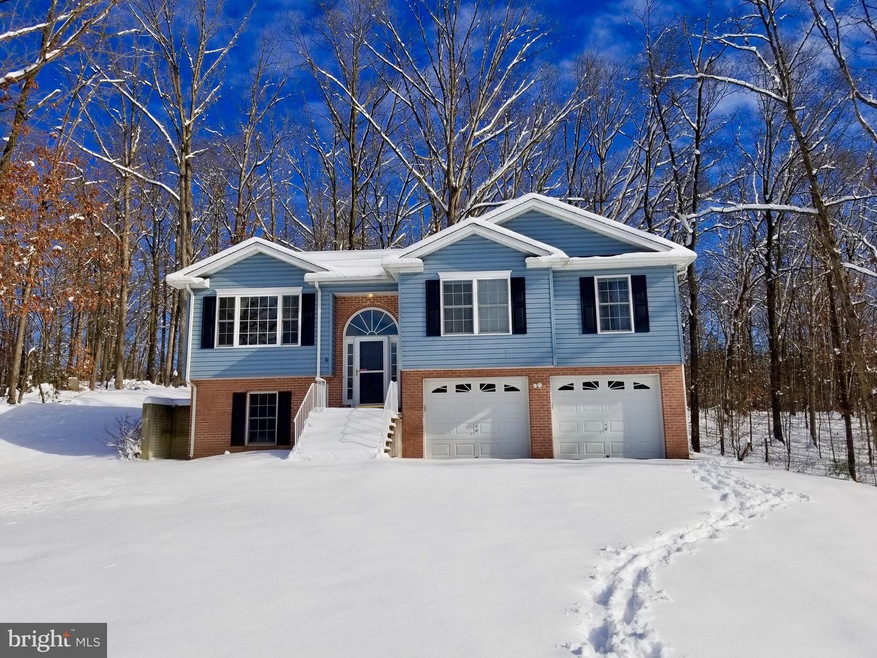 344 Leviticus Dr, Bunker Hill, WV 25413 - photo 1