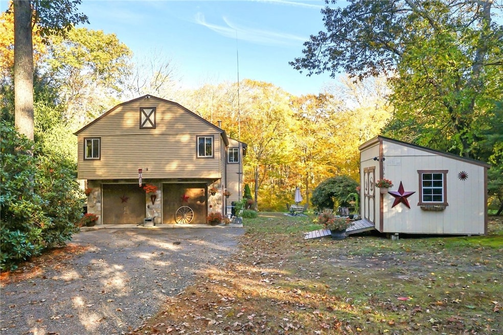 550 Twin Brook Ln, Coventry, RI 02816 - photo 1