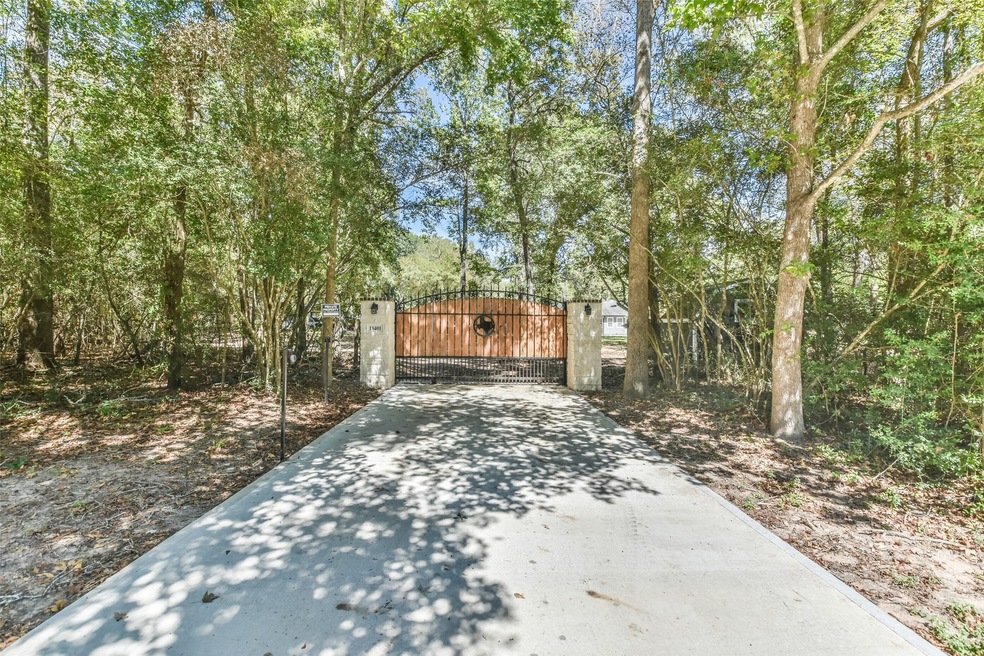 18401 Patricia Ln, Magnolia, TX 77355 - photo 1