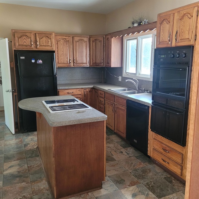 1126 Harding Ave, Owosso, MI 48867 - photo 1