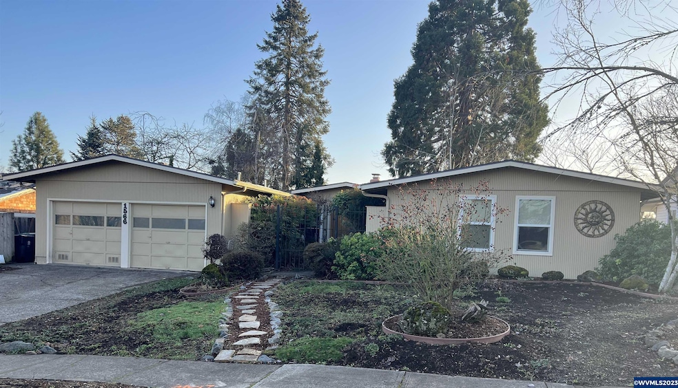 1566 Ewald Ave SE, Salem, OR 97302 - photo 1