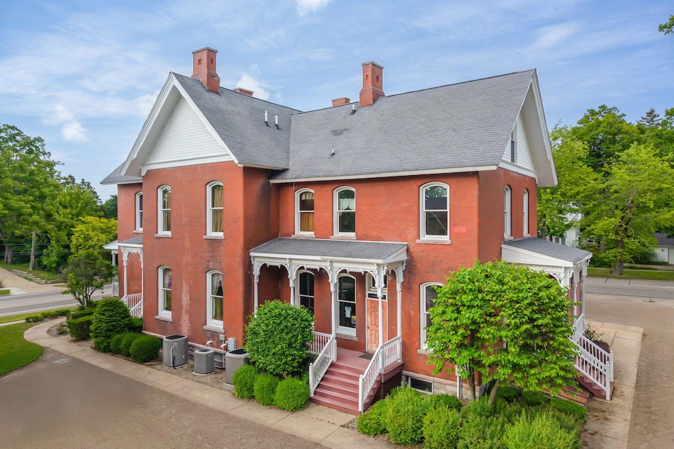 For Sale $699,900