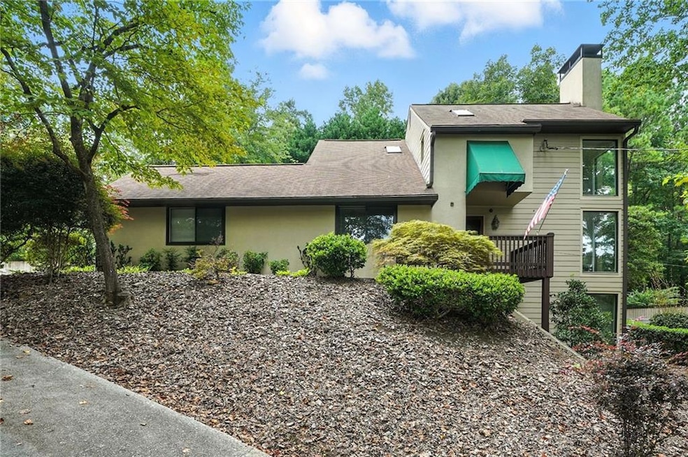 4871 Karls Gate Dr, Marietta, GA 30068 - photo 1