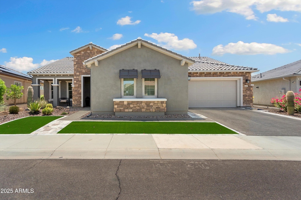 Sold $940,000 • Co-Listing Agent