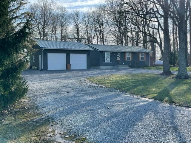 18910 Weimert School Rd, Wapakoneta, OH 45895 - photo 1