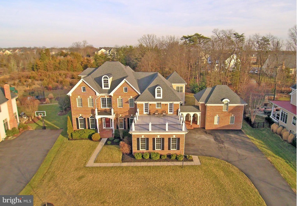 21800 Iannis Spring Dr, Ashburn, VA 20148 - photo 1