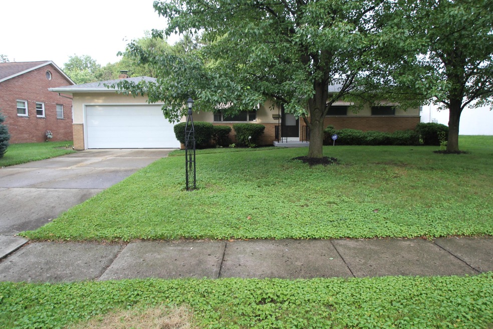 4856 Ridgerun Dr, Columbus, OH 43229 - photo 1