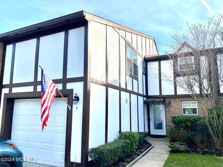 7 Willow Ln, Spring Lake, NJ 07762 - photo 1