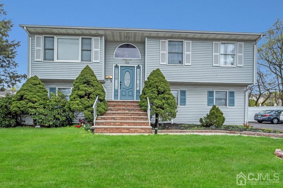 1555 Hamilton Blvd, South Plainfield, NJ 07080 - photo 1