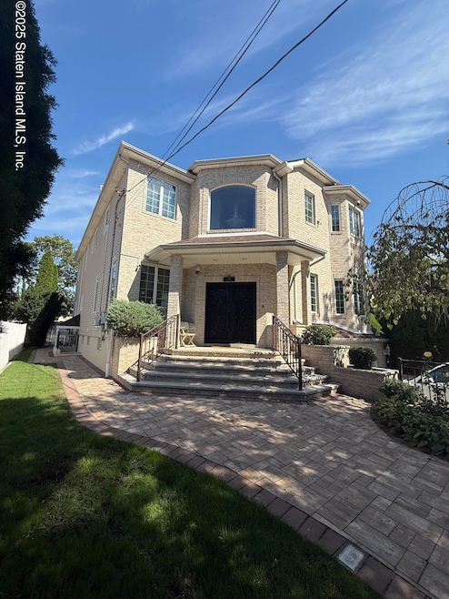 For Rent $2,000/month