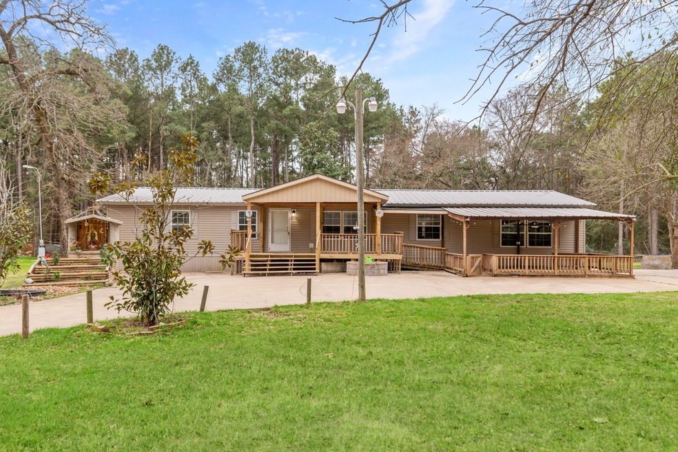 28019 Greenbriar Dr, Hockley, TX 77447 - photo 1