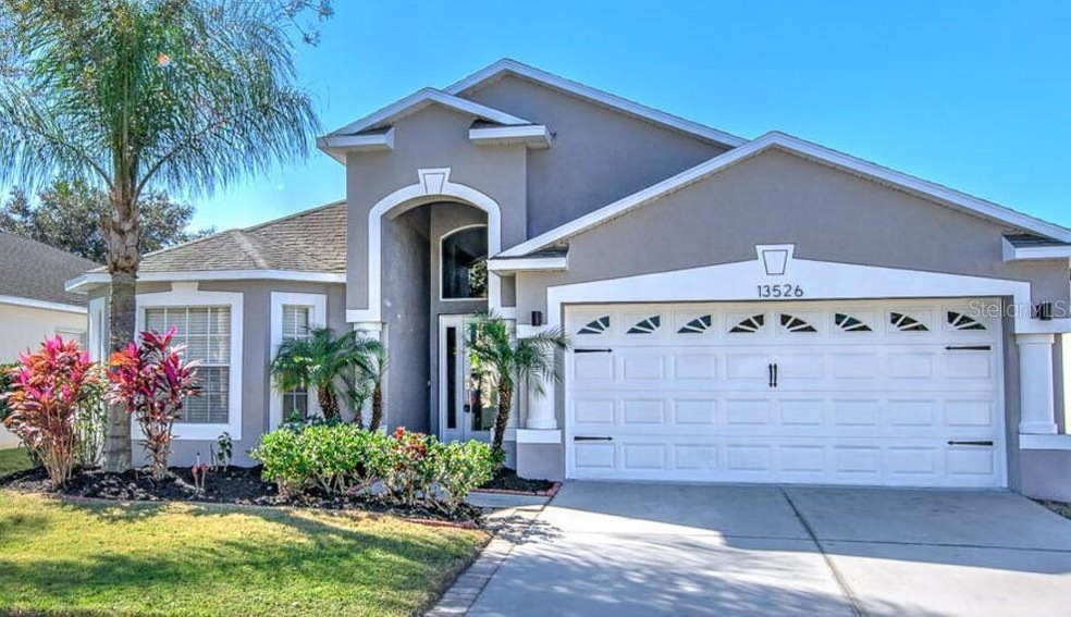 13526 Fladgate Mark Dr, Riverview, FL 33579 - photo 1