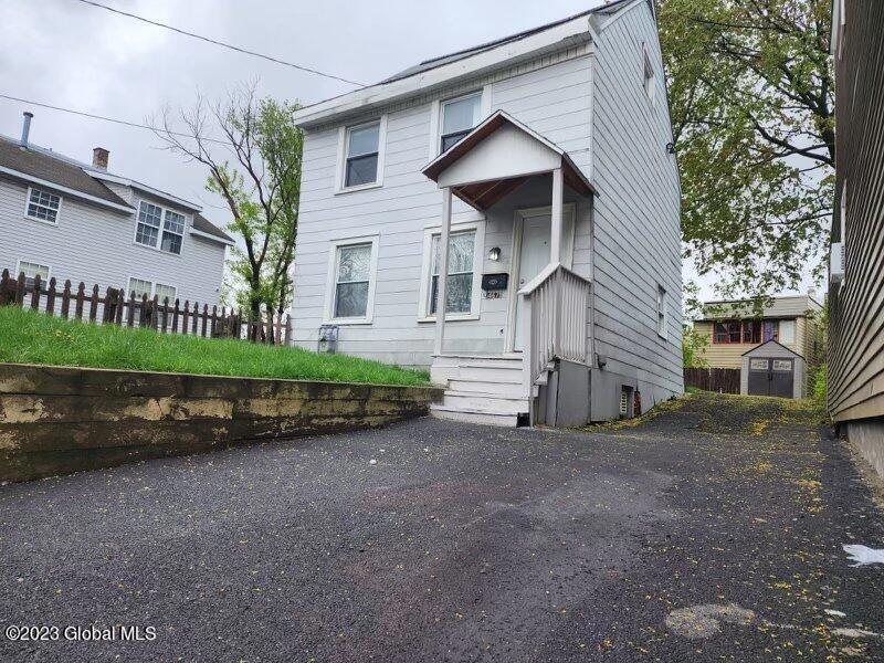 467 Washington Ave, Albany, NY 12206 - photo 1