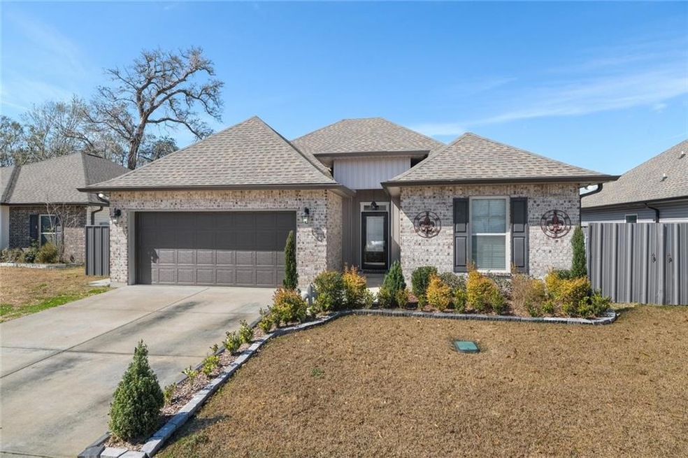 402 Ashton Oaks Lane